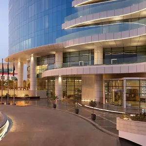 فندق لو ميريديان *****