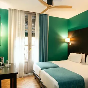 فندق Ramblas Internacional ***